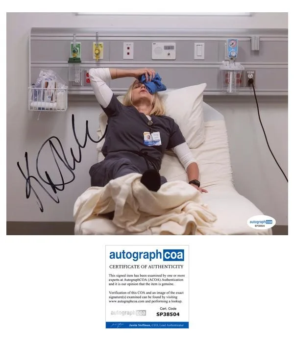 Katherine LaNasa — Katherine LaNasa "The Pitt" AUTOGRAPH SIgned Nurse Dana Evans 8x10 Photo B ACOA