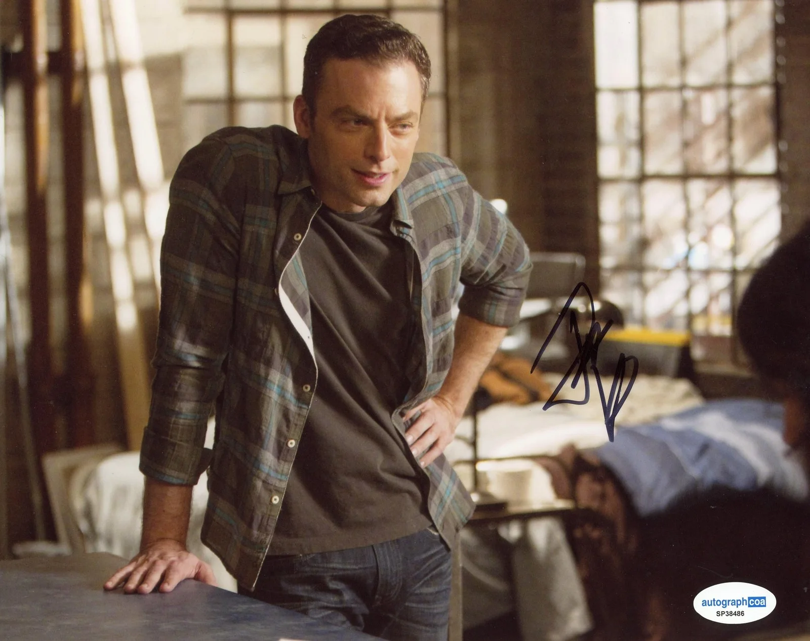 Justin Kirk — Justin Kirk "Weeds" AUTOGRAPH Signed Autographed 'Andy Botwin' 8x10 Photo F ACOA, изображение 2