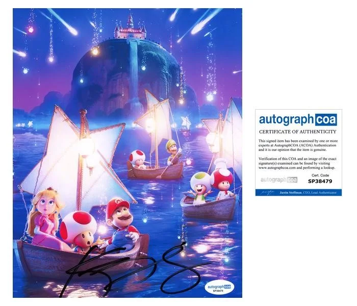Keegan-Michael Key — Keegan-Michael Key "Super Mario Galaxy Movie" AUTOGRAPH Signed 8x10 Photo ACOA