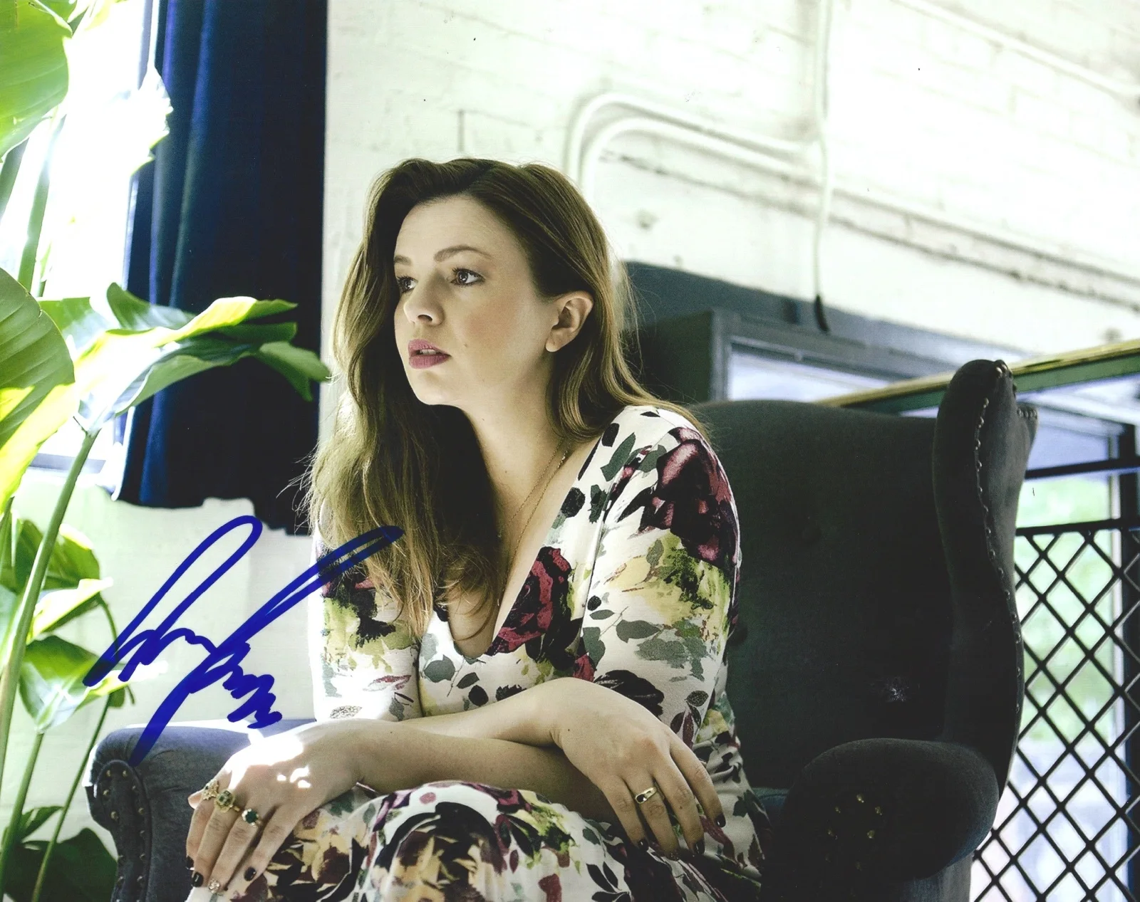 amber tamblyn — Amber Tamblyn signed 8x10 photo in person. Proof - Sisterhood of Traveling Pants