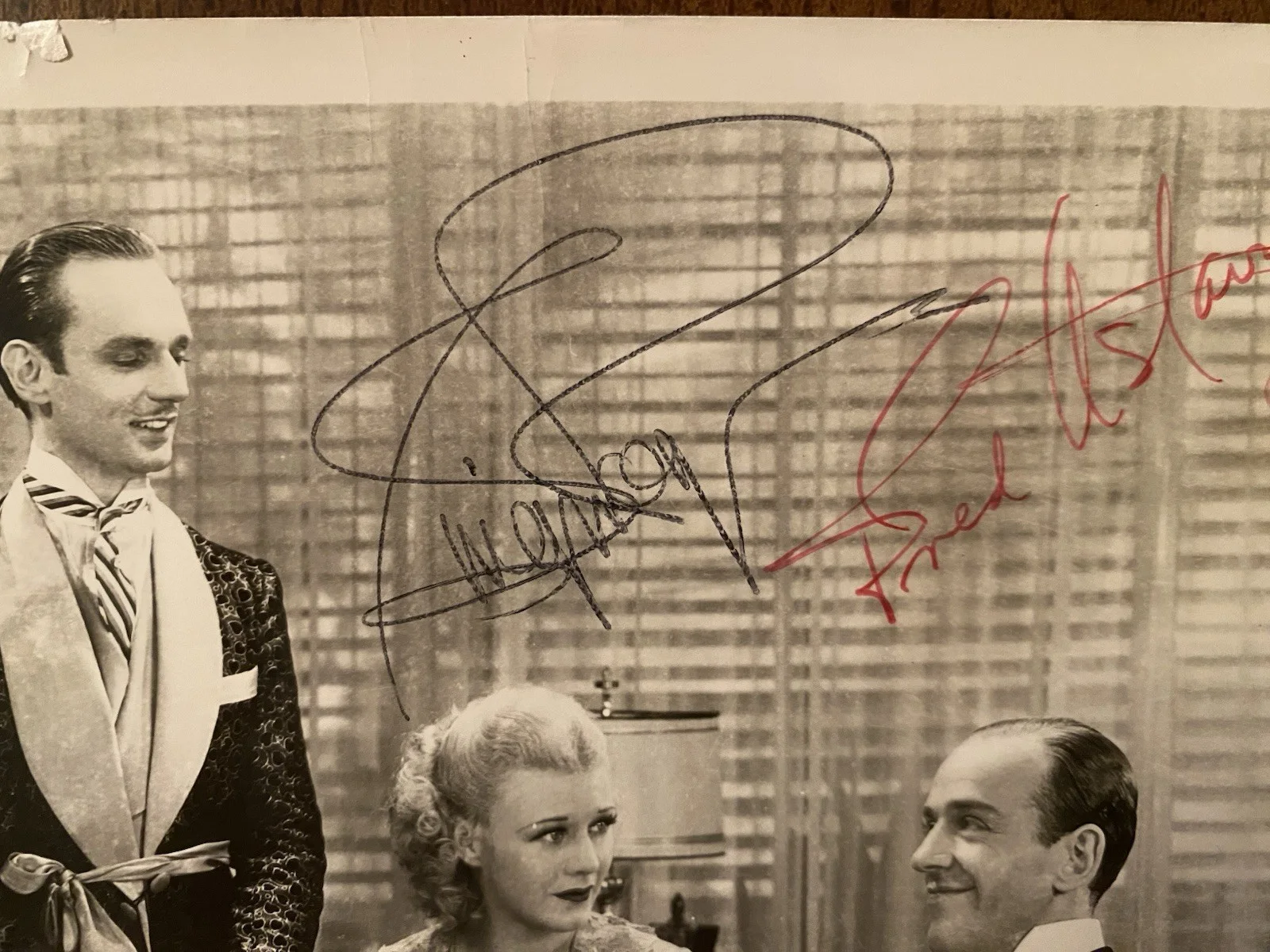 Fred Astaire, Ginger Rogers — Fred Astaire Ginger Rogers Signed Autographed Photo With COA The Gay Divorcee, image 2