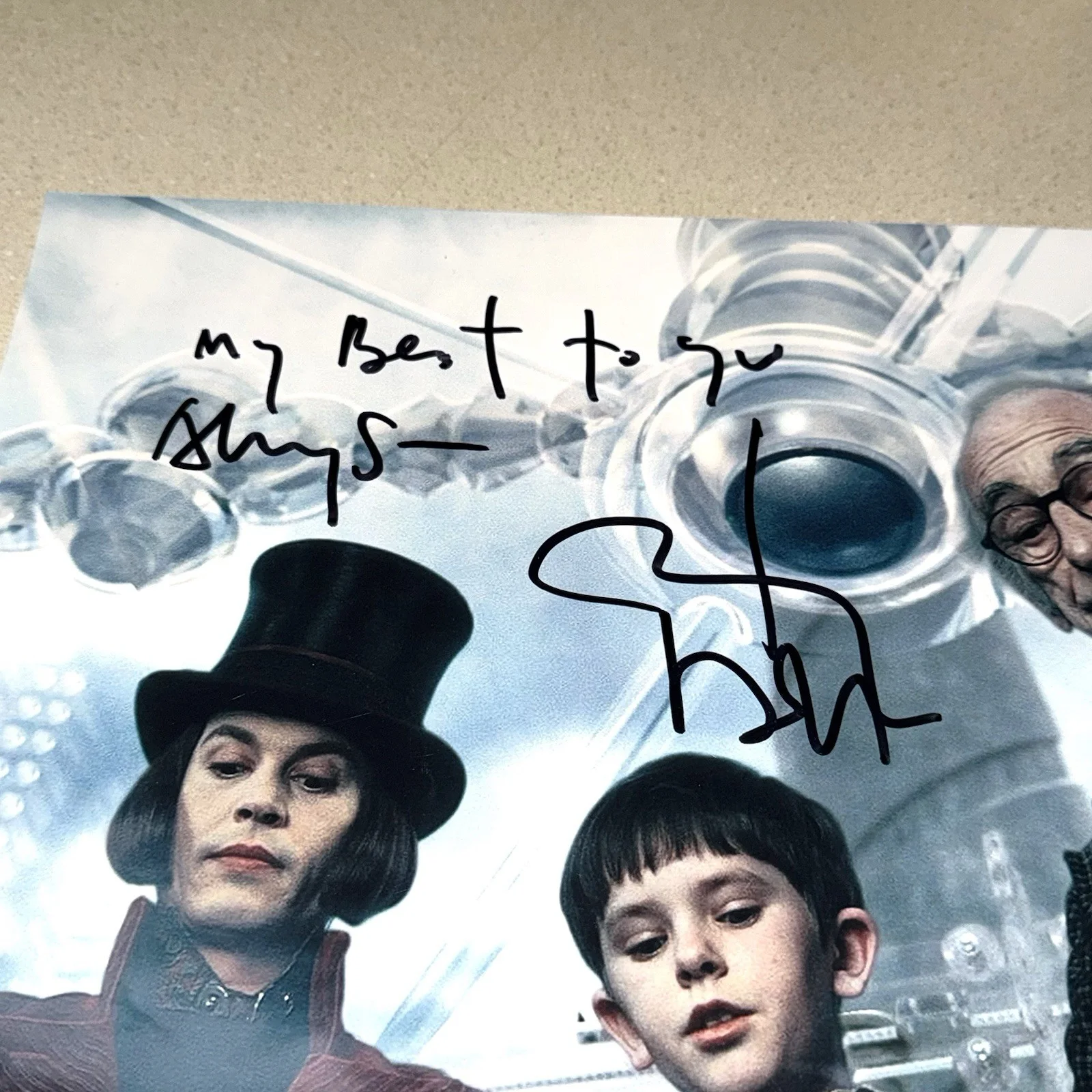 Johnny Depp — JOHNNY DEPP signed autographed 11X14 ACTOR CHARLIE CHOCOLATE FACTORY BECKETT COA, image 2