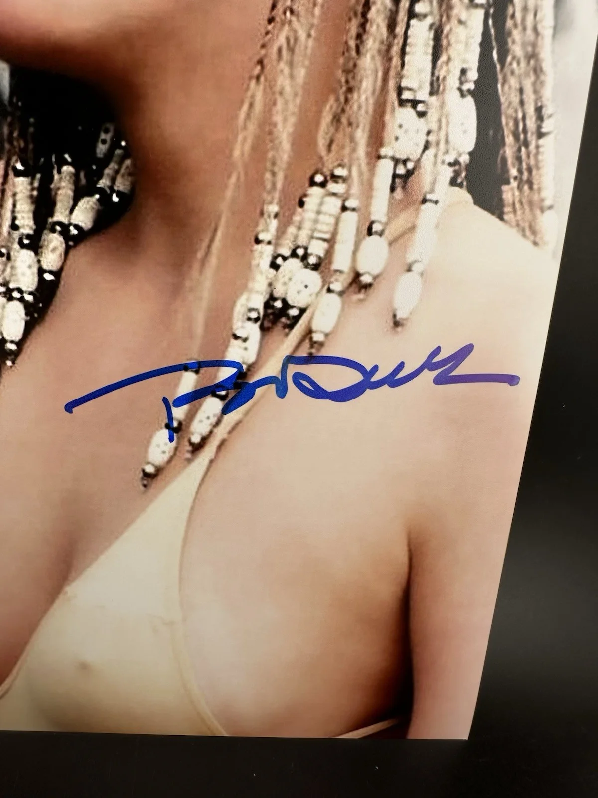 Bo Derek — Bo Derek Signed Autographed 'Braids' 8x10 Photo PROOF BECKETT BAS, изображение 2
