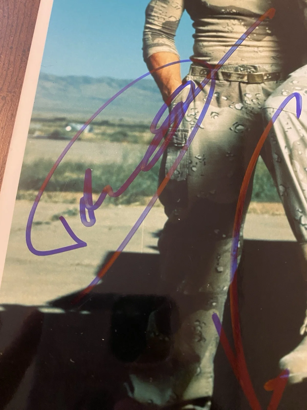 Dolph Lundgren, Jean Claude Van Damme — Dolph Lundgren Jean Claude Van Damme Signed Photo With COA Universal Soldier, изображение 3