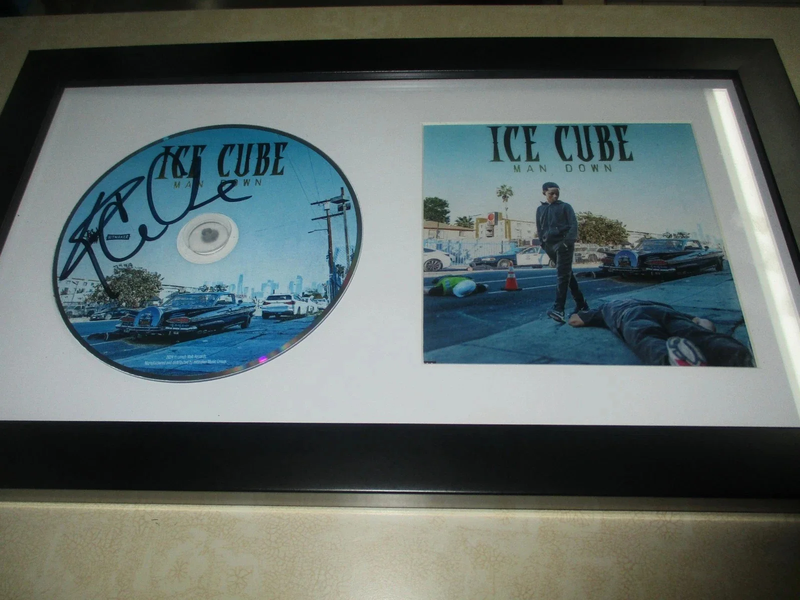 ICE CUBE (NWA) AUTHENTIC AUTOGRAPHED/SIGNED MAN DOWN CD, изображение 2