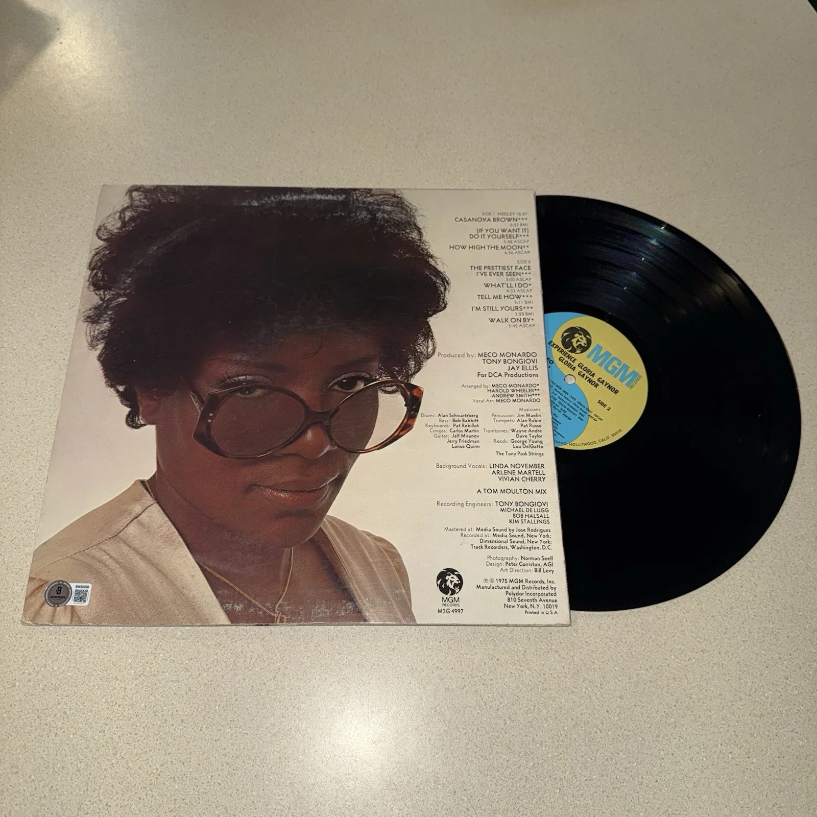SINGER GLORIA GAYNOR signed autographed EXPERIENCE ALBUM BECKETT BAS COA, image 3