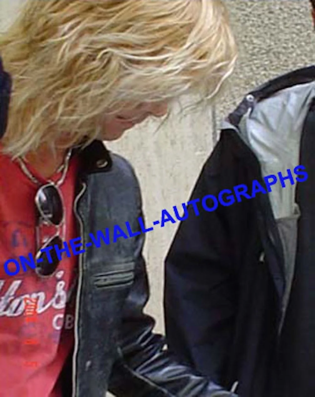 GUNS N' ROSES DUFF MCKAGEN HAND SIGNED AUTOGRAPHED ELECTRIC BASS GUITAR! W/PROOF, изображение 3
