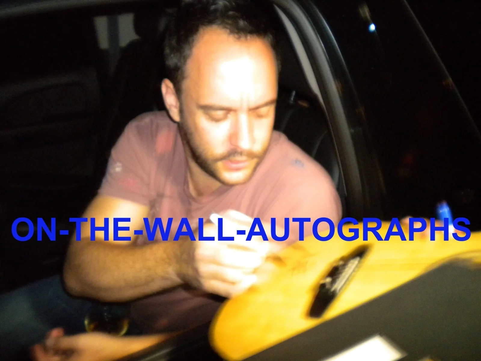 DAVE MATTHEWS DMB HAND SIGNED AUTOGRAPHED ELECTRIC GUITAR! WITH PROOF+ C.O.A!, image 3