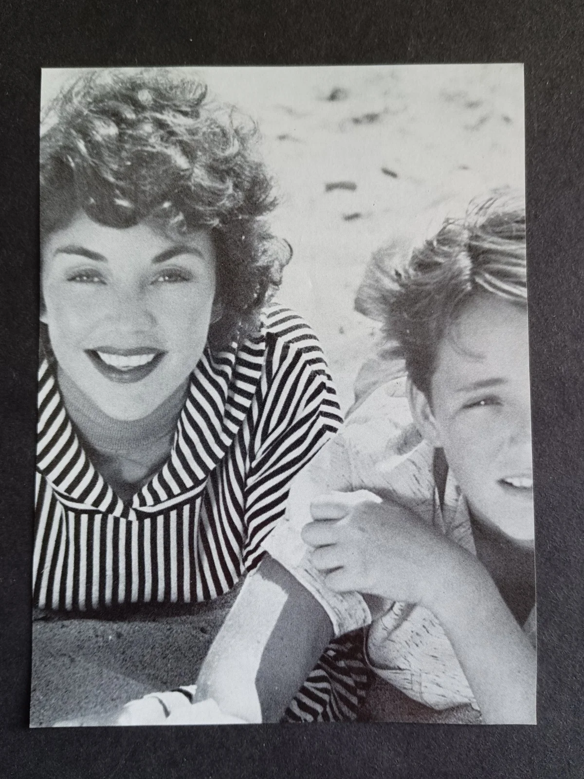 June Allyson (d. 2006) Signed 3.75" x 5" Photo - Actress - A, image 3