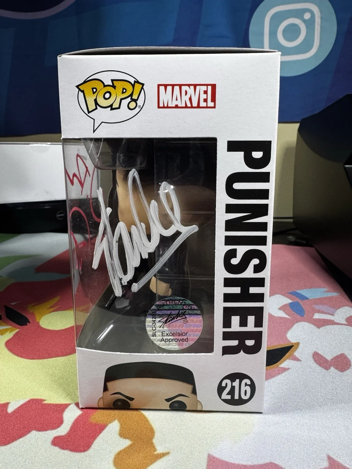 Stan Lee — Stan Lee & Jon Bernthal Signed Punisher Funko Pop #216 Excelsior Authenticated, image 3