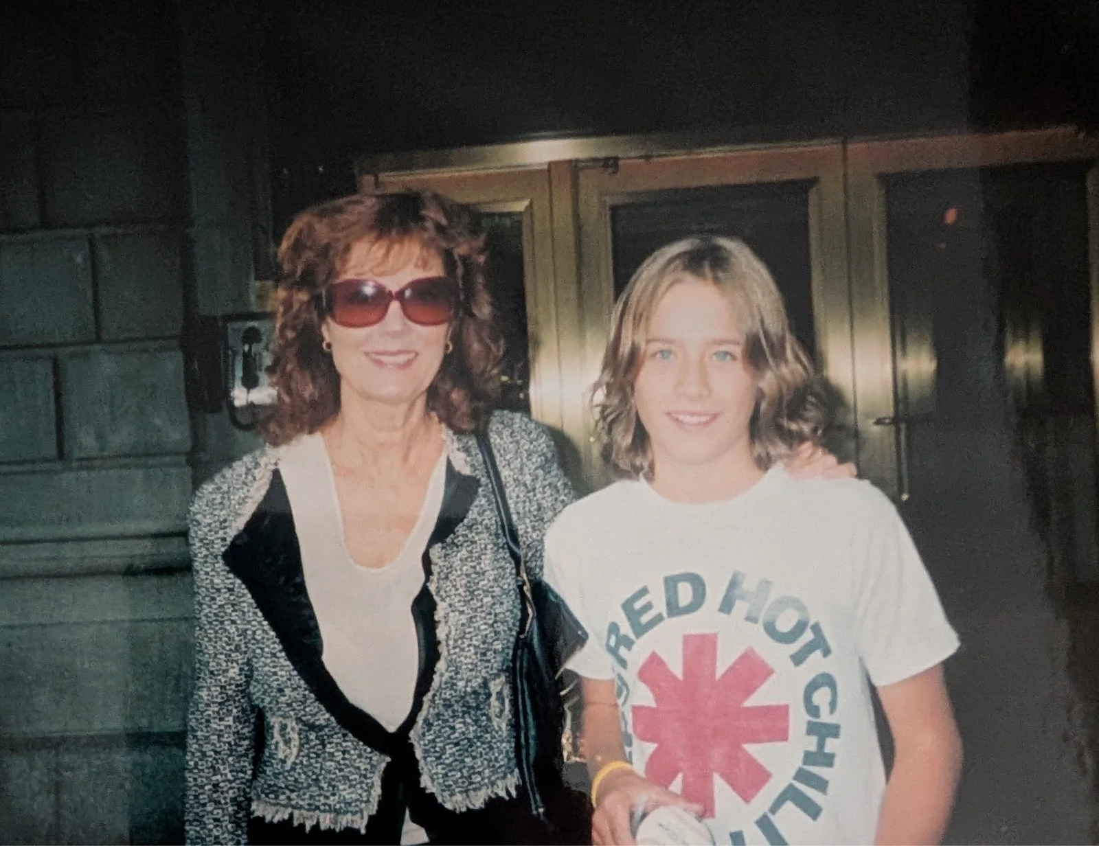 Susan Sarandon — SUSAN SARANDON signed autograph THELMA and LOUISE dvd cover, изображение 4