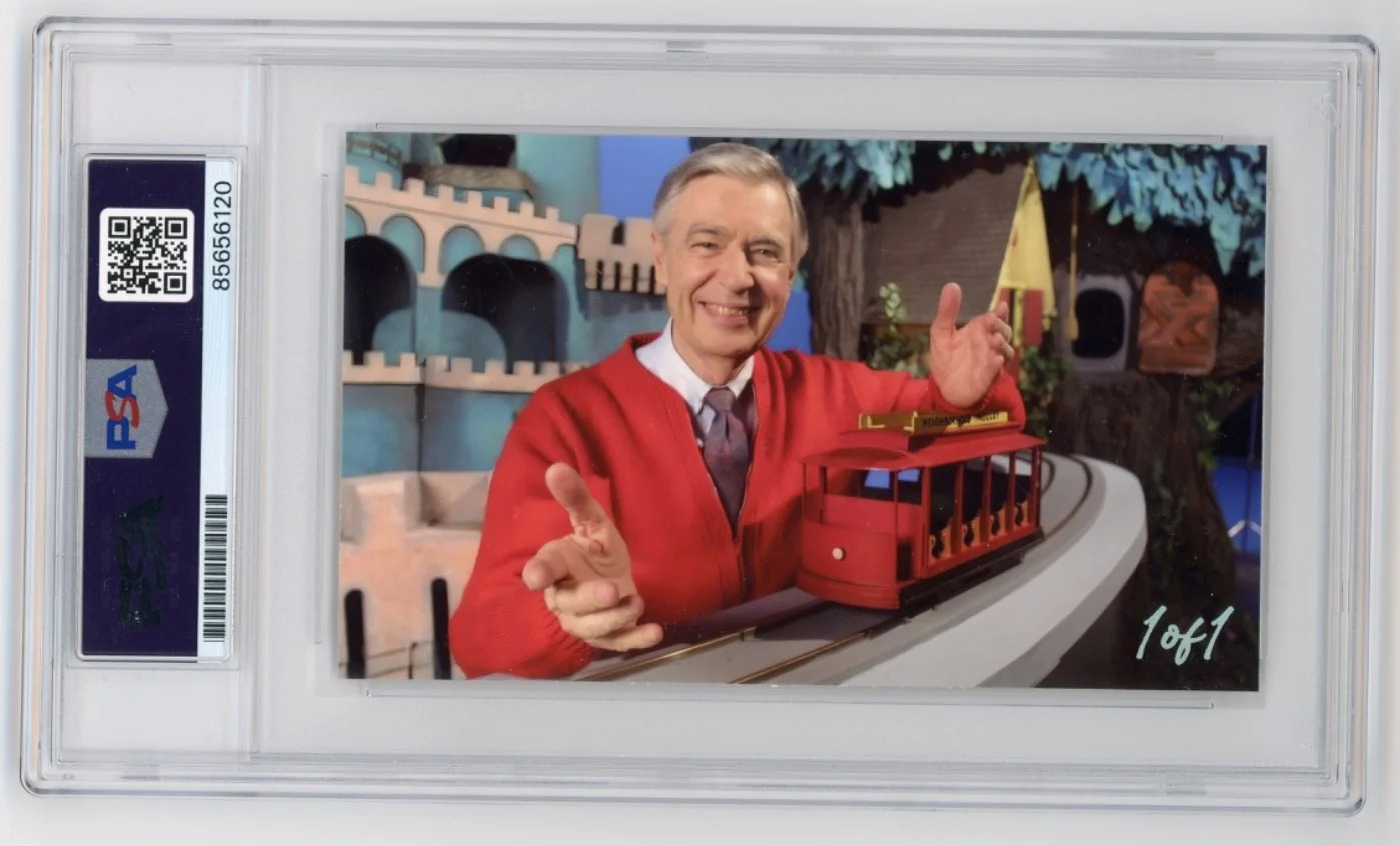 Fred Rogers — Mister Fred Rogers Signed Cut Custom Neighborhood 3x5 Card PSA DNA Slabbed AUTO, image 2