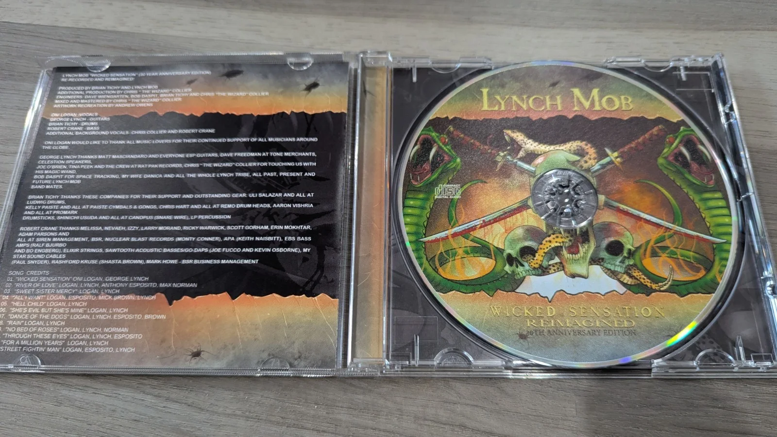 Lynch Mob - Wicked Sensation Reimagined CD - Signed George Lynch Oni Logan Auto, изображение 3