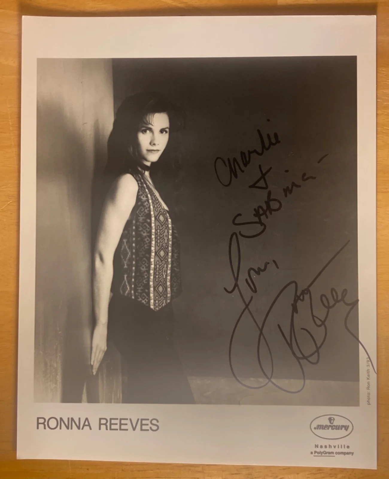 Hand SIGNED Ronna Reeves 8x10 Mercury Agency Photo - Country Music, изображение 2