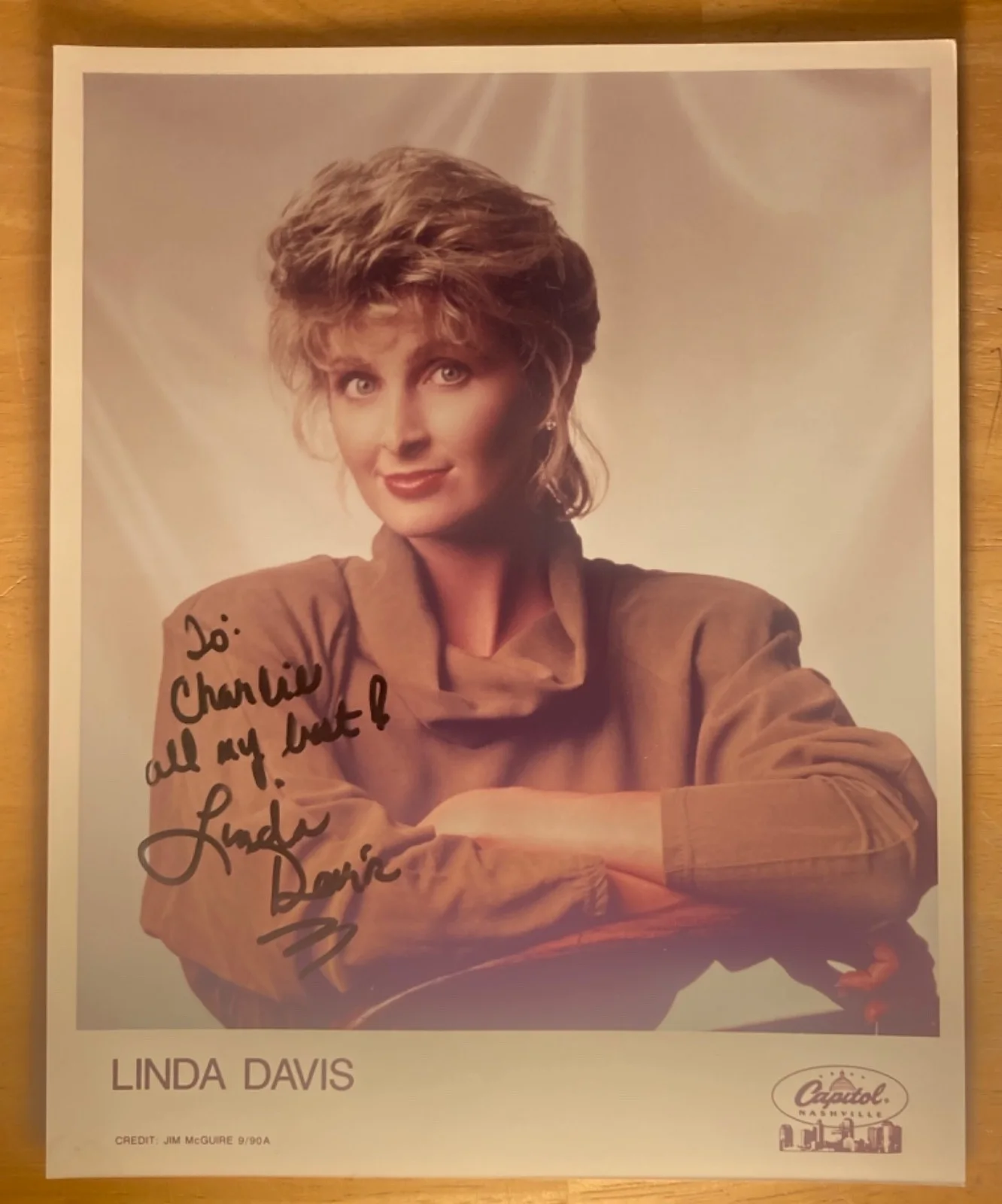 Hand SIGNED Linda Davis 8x10 Agency Photo - Country Music - Nashville Capitol, изображение 2