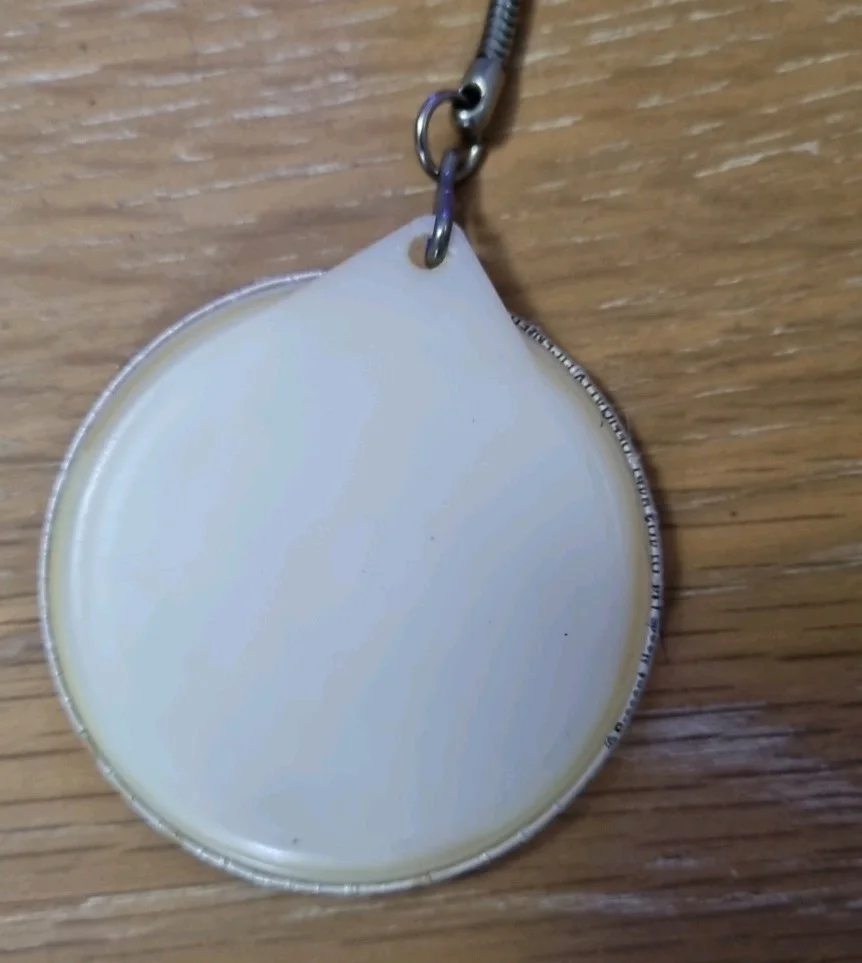 James Bond Original Rare 1983 Octopussy Key Ring, image 2