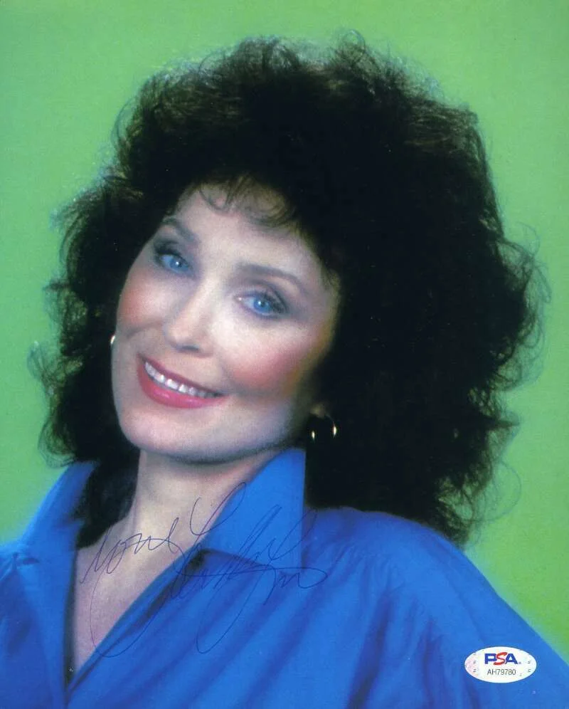 Loretta Lynn — Loretta Lynn PSA DNA Coa Signed 8x10 Photo Autographed