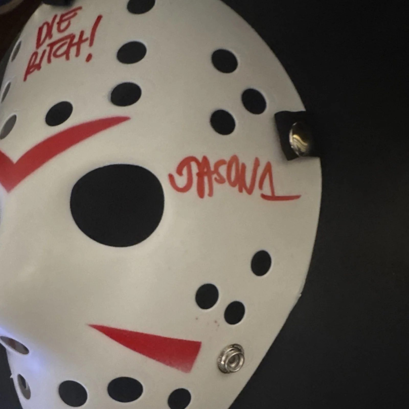 Jason — Jason Voorhees Autographed Original Mask Beckett Authenticated Friday the 13th, изображение 2