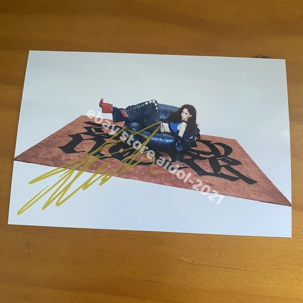 Aespa Winter Autographed Signed Photo K-POP Collection 4*6 2025B, изображение 3