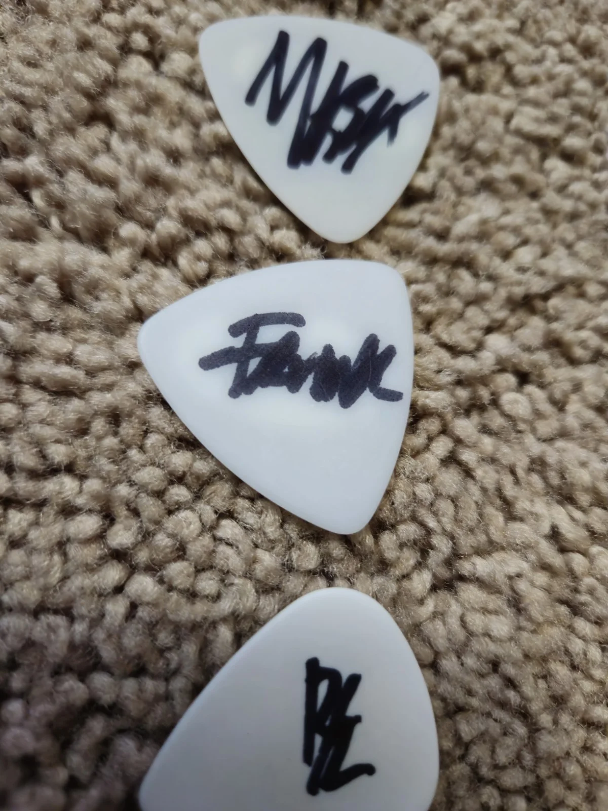 My Chemical Romance JSA COA Signed Black Parade Era Full Band All 5 Guitar Picks, image 5