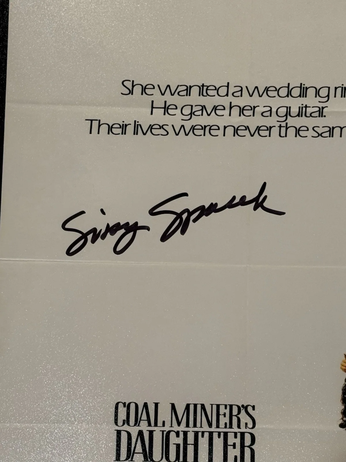 Sissy Spacek — Sissy Spacek Signed Coal Miner’s Daughter 11x14 Poster Autograph COA, изображение 2