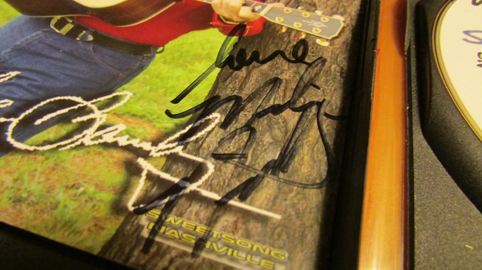 Moe Bandy & Kari Garrison SIGNED DVD & Card RARE Bluegrass Country Music History, изображение 5