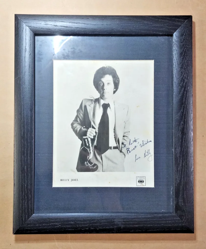 BILLY JOEL Autographed / SIGNED Photo Professionally Framed - Young Billy - CBS, image 2