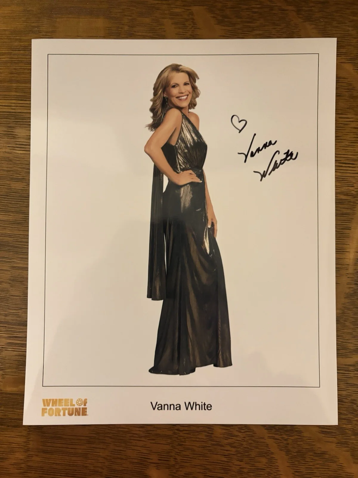 Vanna White — vanna white signed photo 8x10 wheel of fortune