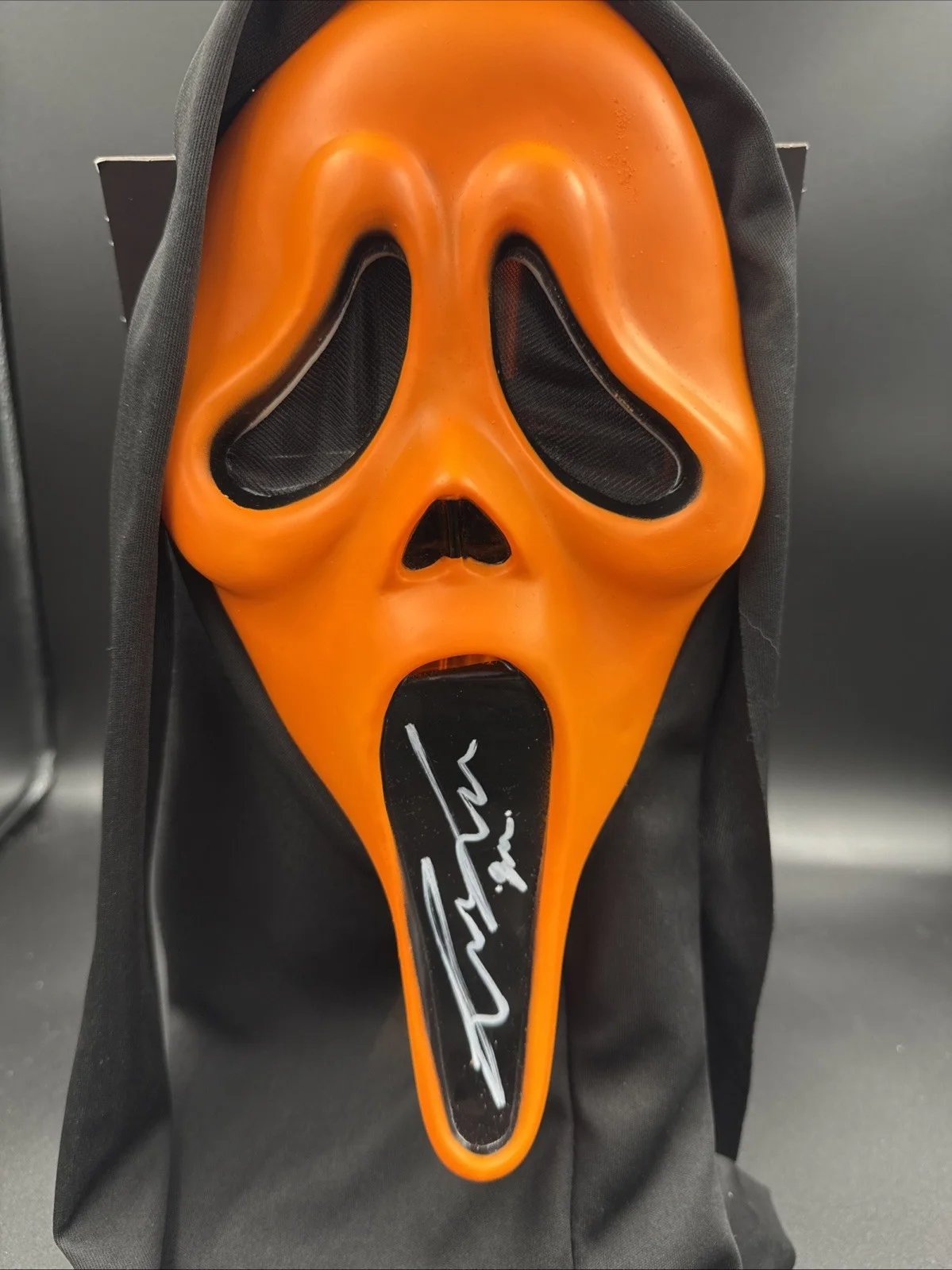 Liana Liberato — Liana Liberato Autographed Signed Fluorescent Ghostface Mask Scream JSA Witness