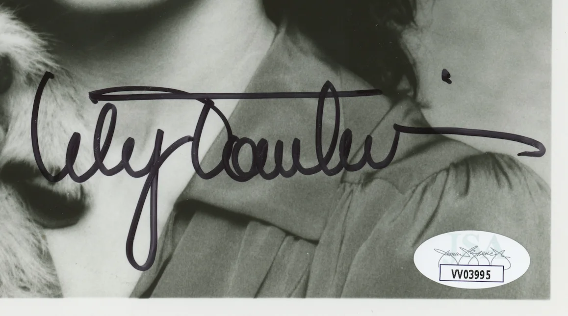Lily Tomlin West Wing Autographed Signed 8x10 Photo JSA COA 19354, изображение 2