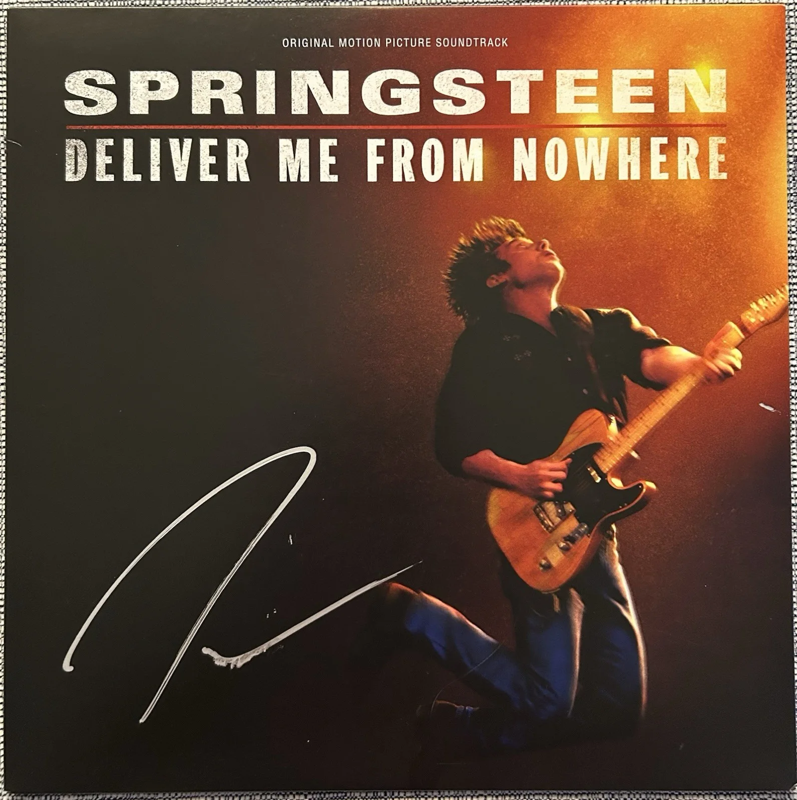 JEREMY ALLEN WHITE SIGNED SPRINGSTEEN DELIVER ME FROM NOWHERE VINYL BECKETT COA, image 2