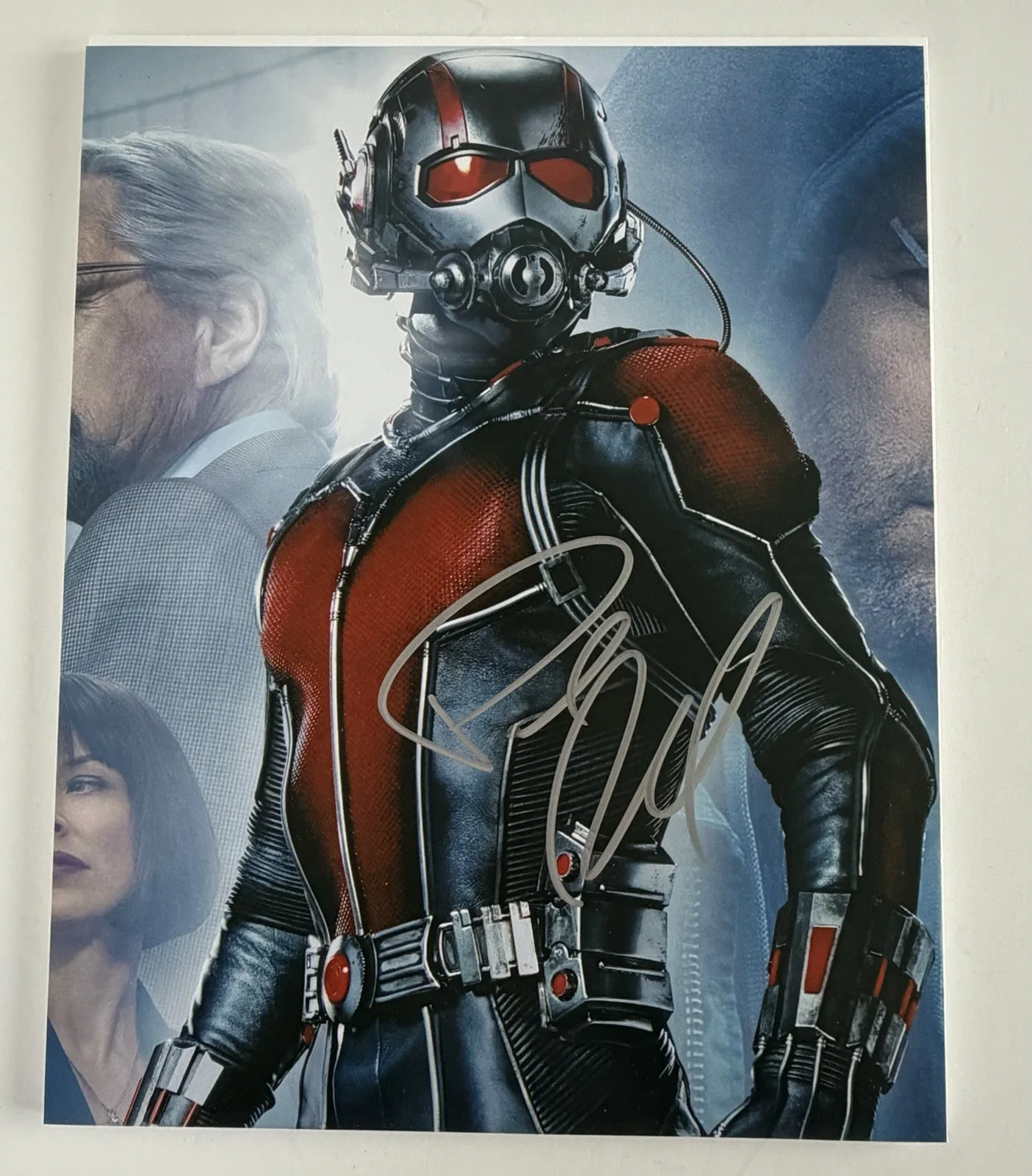 PAULL RUDD ANT-MAN AVENGERS MARVEL Autograph Signed 8"x 10" Photo COA, изображение 3