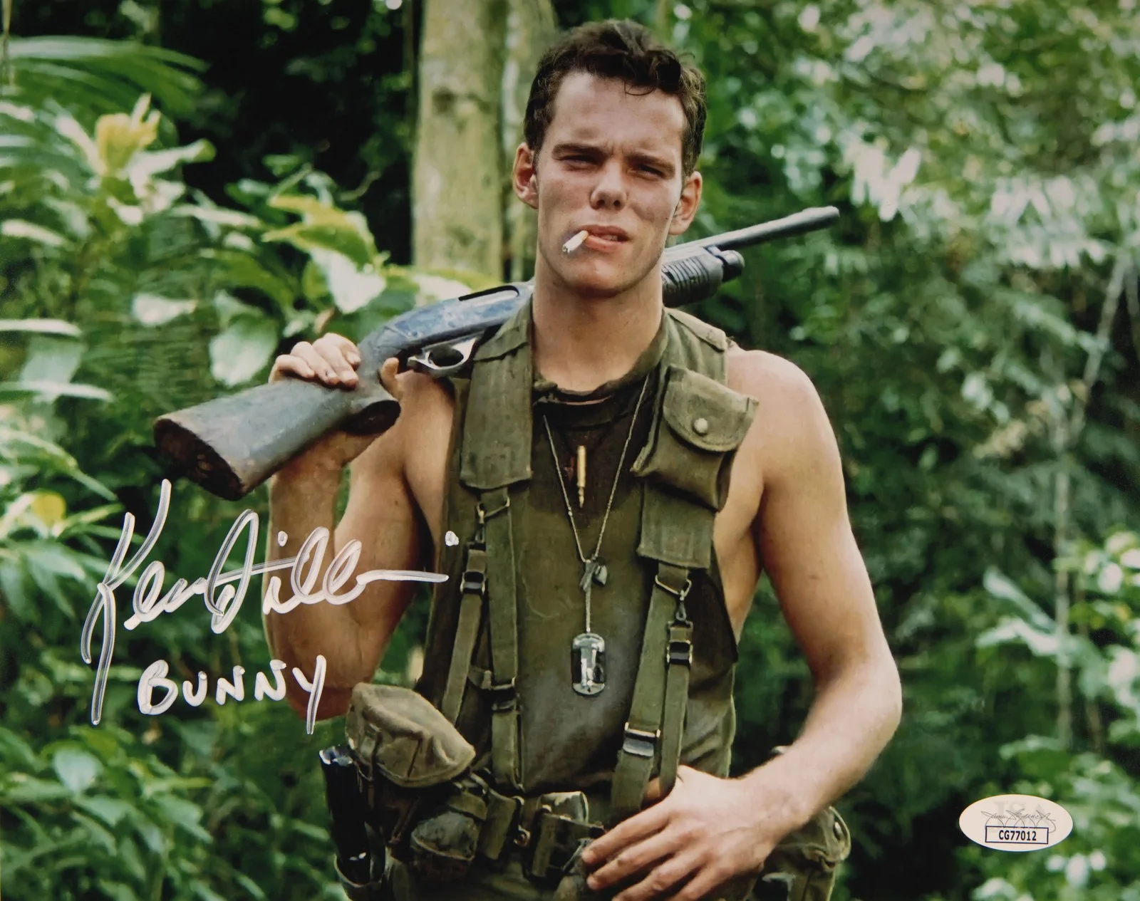 Kevin Dillon — Kevin Dillon Signed 8x10 Photo as Bunny from Platoon JSA Private Signing, image 2