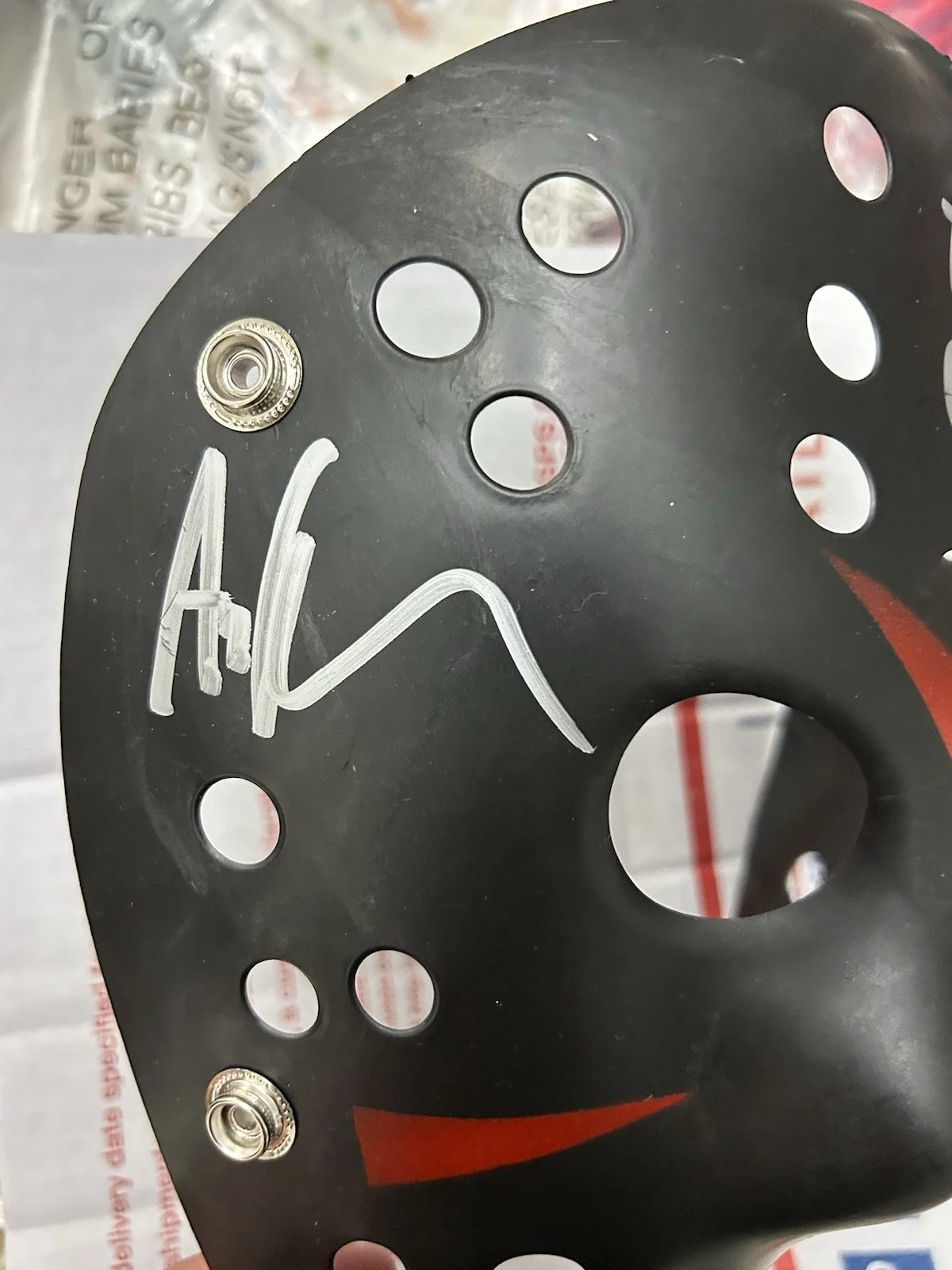 Ari Lehman — Ari Lehman Autographed And Inscribed “Jason” Mask w/Beckett COA, изображение 2