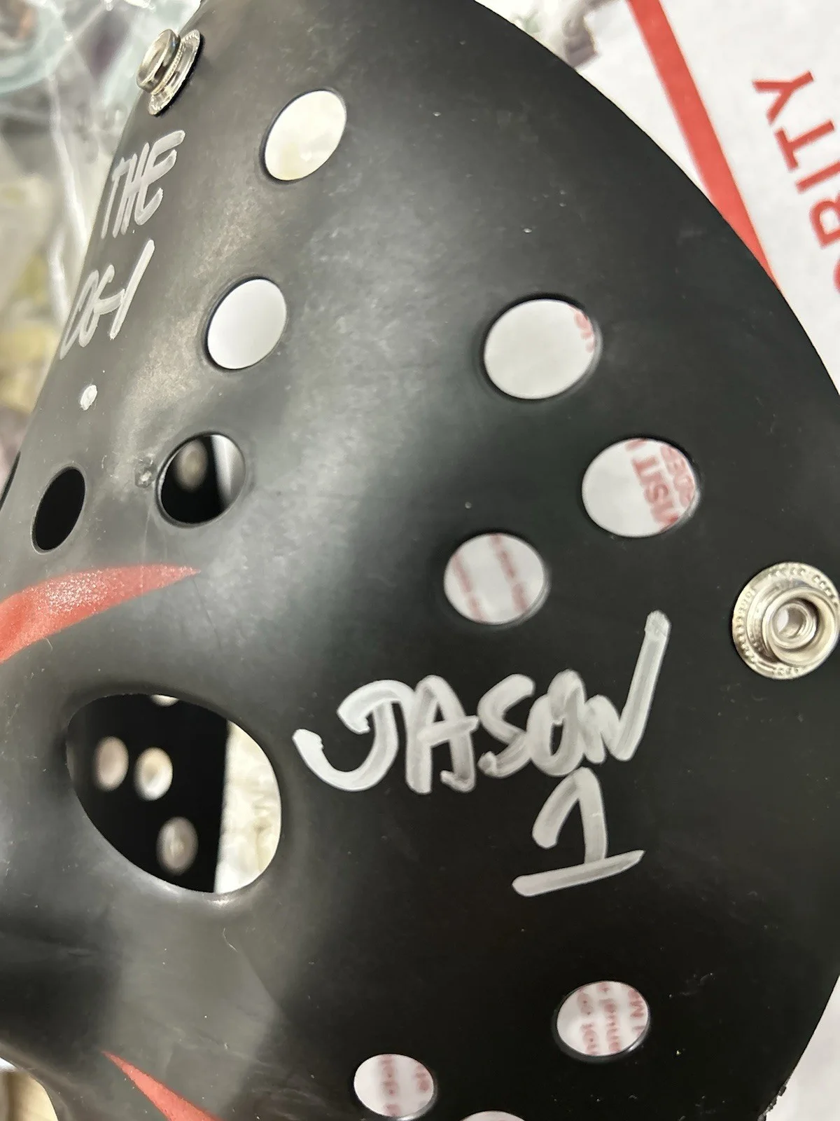 Ari Lehman — Ari Lehman Autographed And Inscribed “Jason” Mask w/Beckett COA, изображение 4