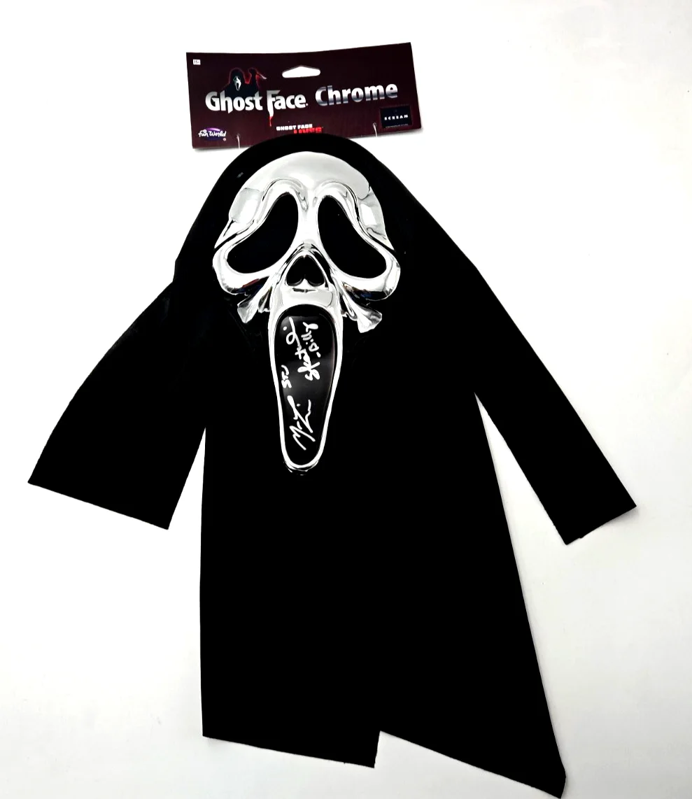 Matthew Lillard, Skeet Ulrich — Ghostface Signed Mask Scream Matthew Lillard Skeet Ulrich Chrome Beckett COA 541