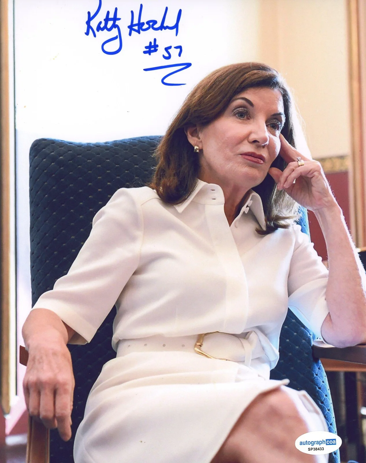 Kathy Hochul — Kathy Hochul AUTOGRAPH Signed New York Governor Autographed 8x10 Photo ACOA, image 2