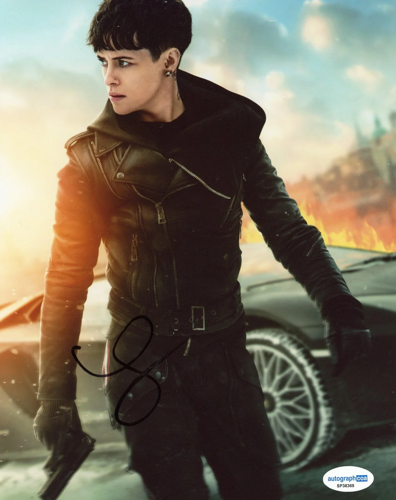Claire Foy — Claire Foy "The Girl in the Spider's Web" AUTOGRAPH Signed 8x10 Photo C ACOA, изображение 2