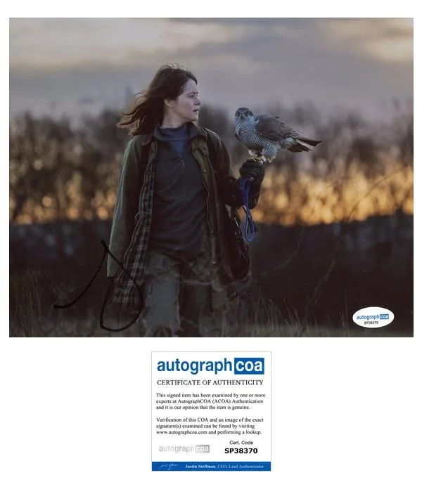Claire Foy — Claire Foy "H is for Hawk" AUTOGRAPH Signed 'Helen' 8x10 Photo ACOA