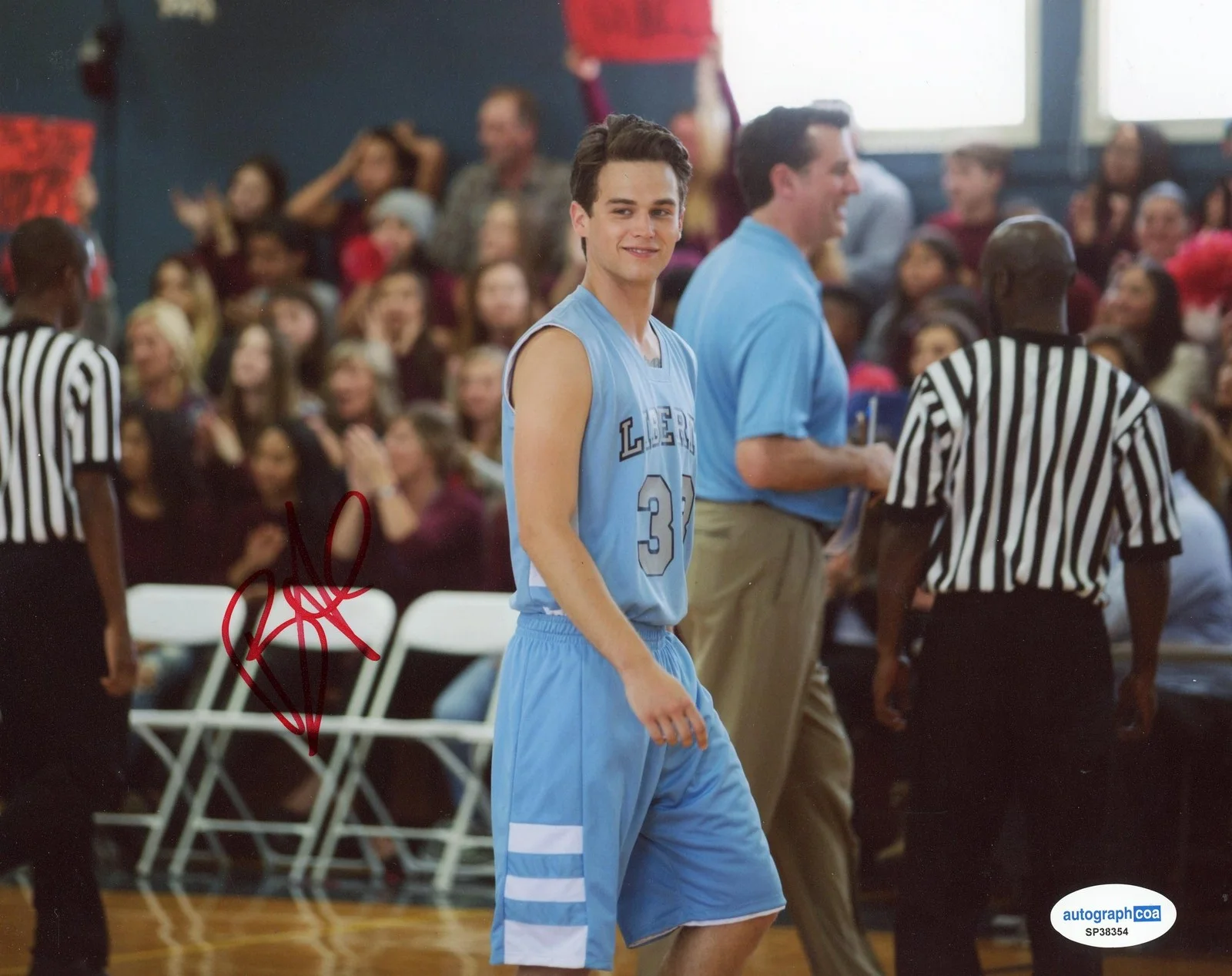 Brandon Flynn — Brandon Flynn "13 Reasons Why" AUTOGRAPH Signed 'Justin Foley' 8x10 Photo ACOA, изображение 2