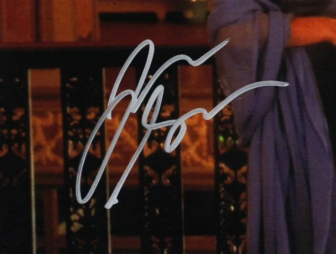 JULIA STILES as Kat Signed Auto "10 THINGS I HATE ABOUT YOU" 11x14 Photo PSA/DNA, изображение 2