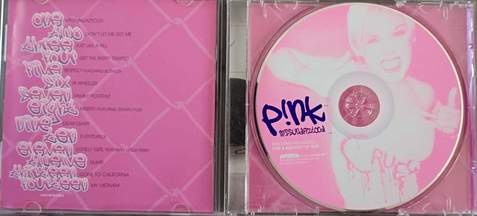 P!nk Missundaztood, image 3