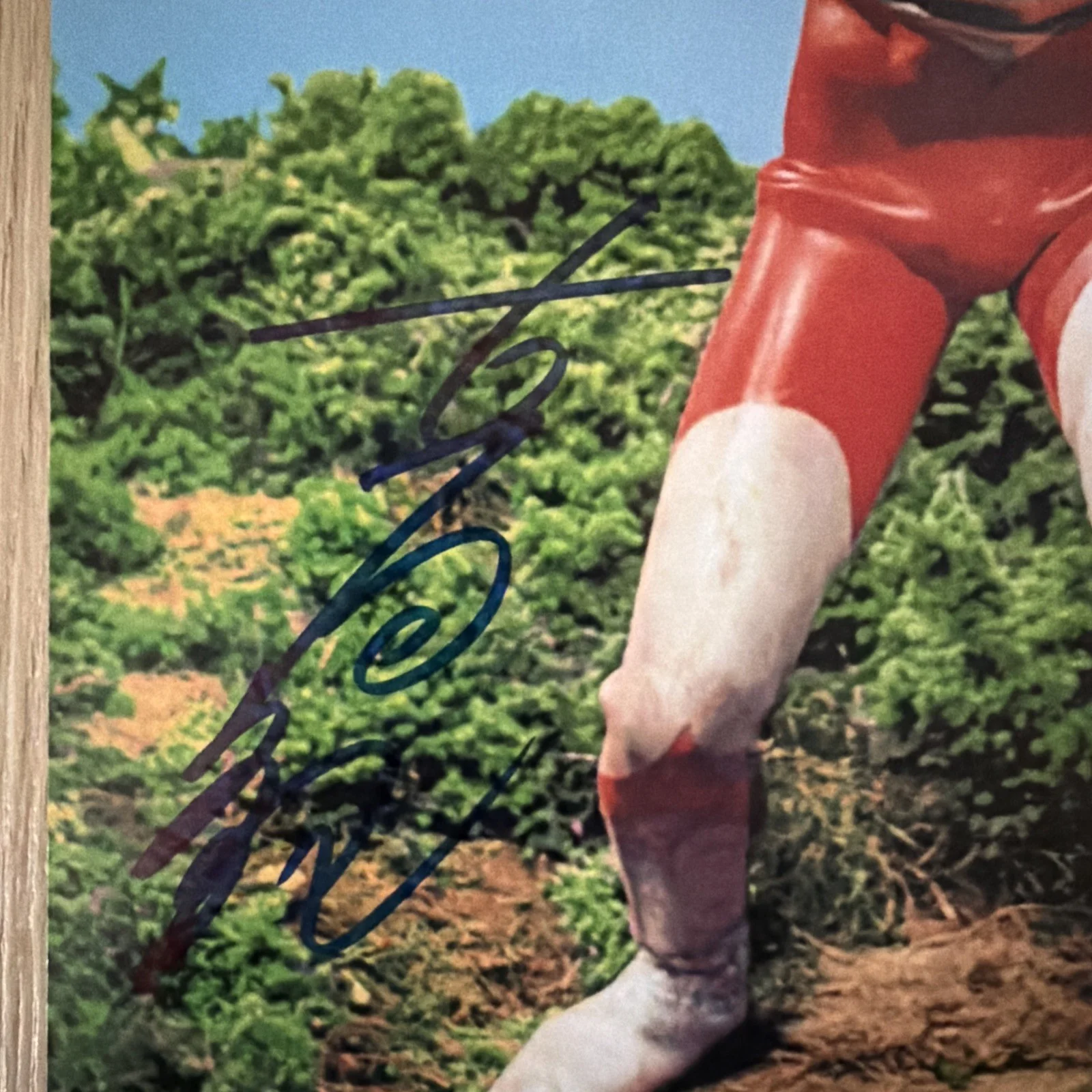 Ultraman Bin Furuya signed 8X10 JSA Authenticated Autograph, image 3