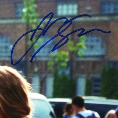 JULIA STILES as Kat Signed Auto "10 THINGS I HATE ABOUT YOU" 11x14 Photo PSA/DNA, image 2