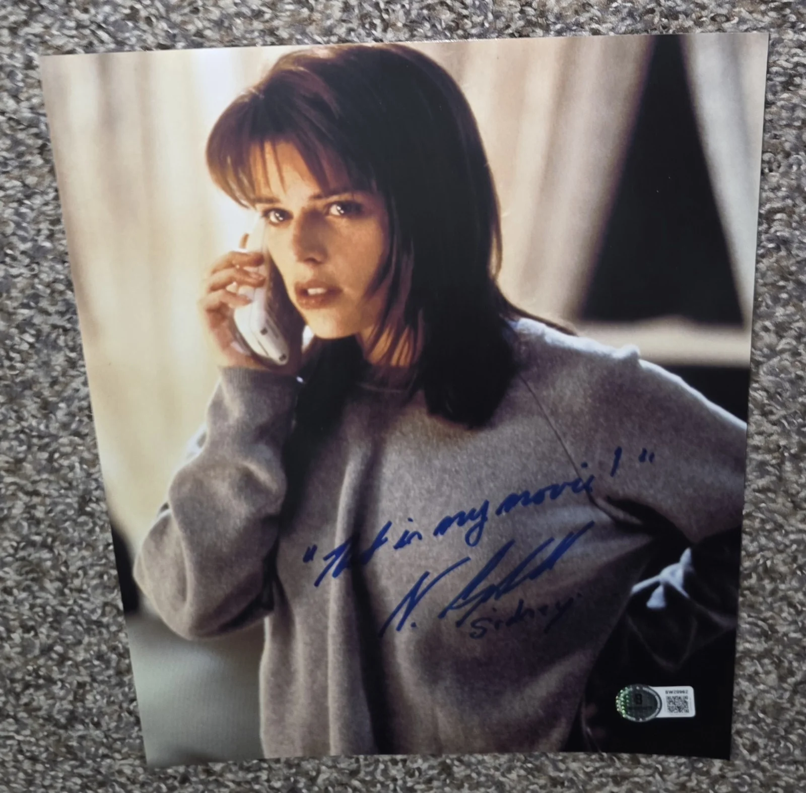 Paul Thomas Anderson — NEVE CAMPBELL - 8x10 Signed Autograph Scream Beckett BAS, image 3