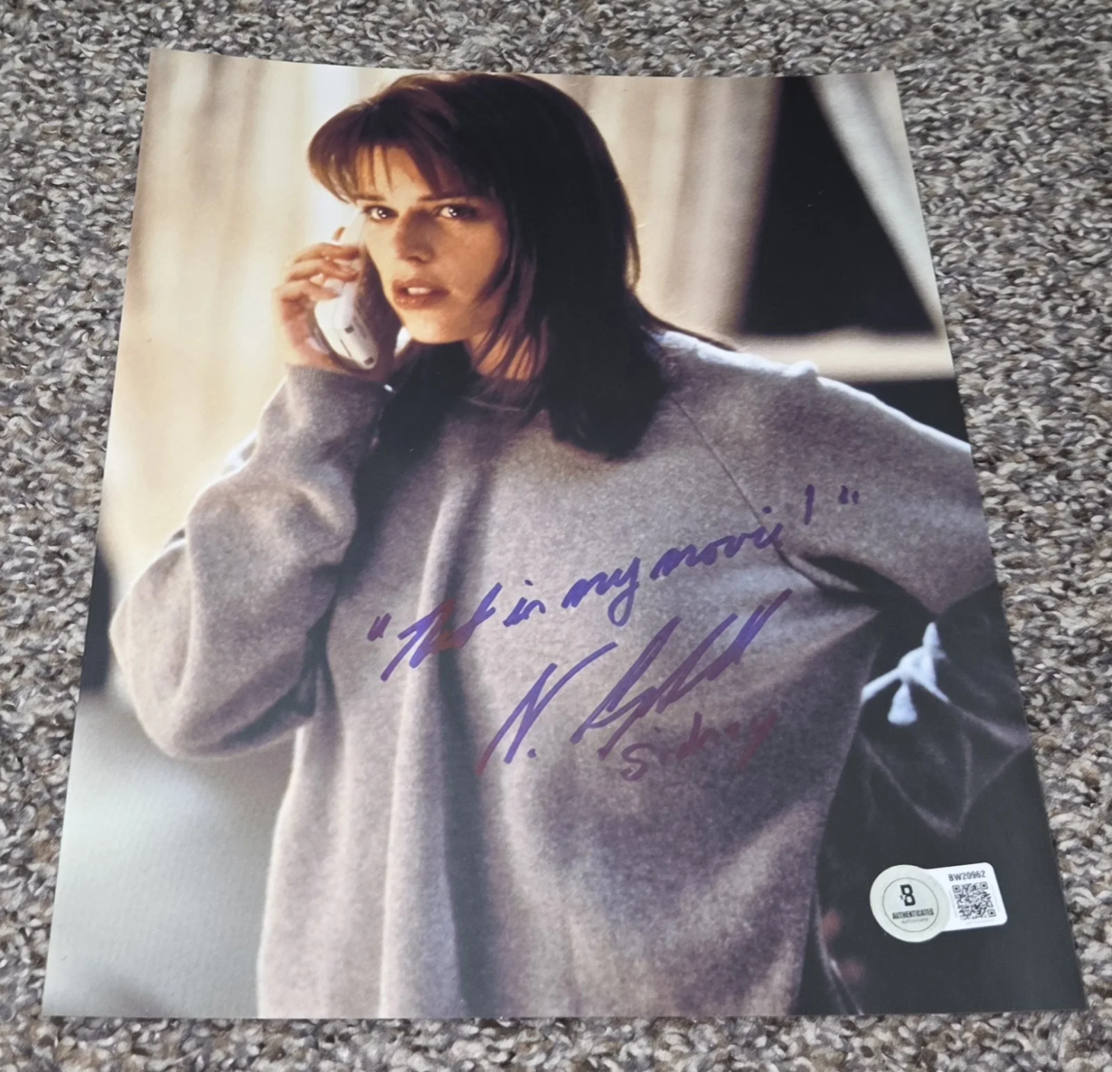 Paul Thomas Anderson — NEVE CAMPBELL - 8x10 Signed Autograph Scream Beckett BAS, image 5