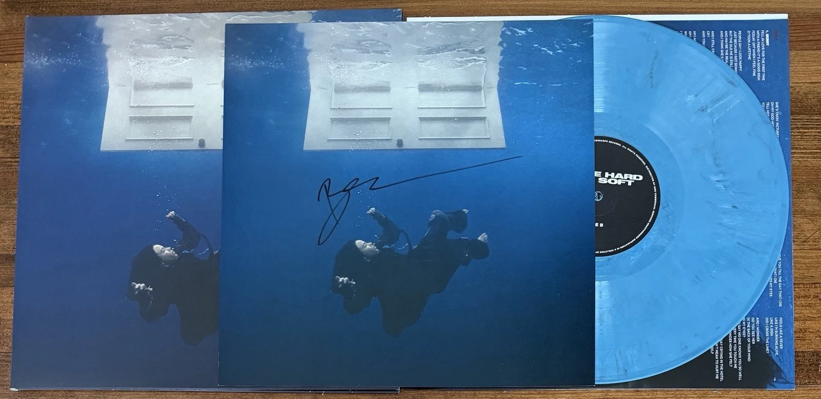 Billie Eilish — BILLIE EILISH HIT ME HARD SOFT VINYL & SIGNED AUTO COVER PHOTO CARD PSA DNA COA