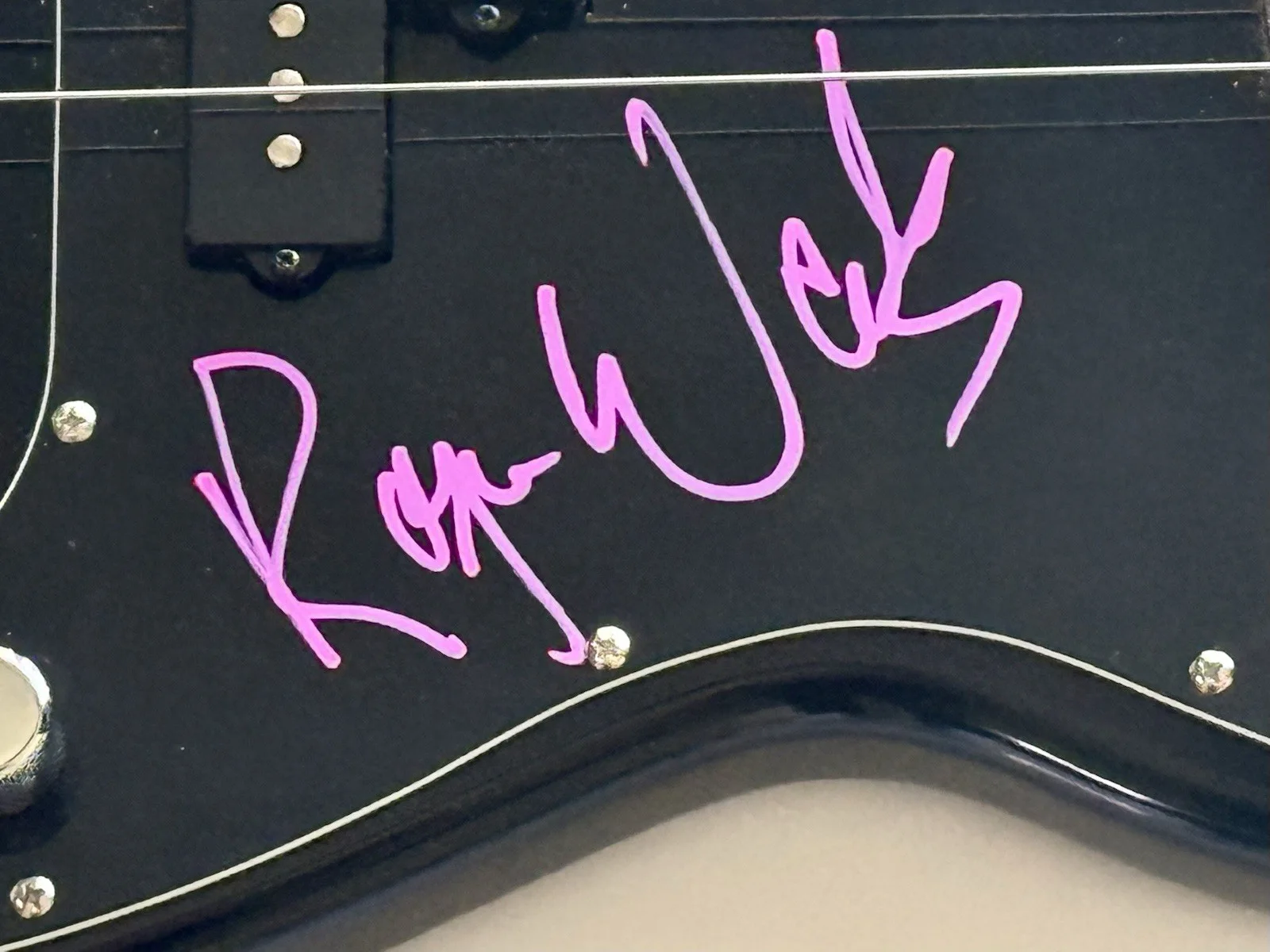 Roger Waters signed Fender Bass Guitar Pink Floyd with psa dna coa, image 3