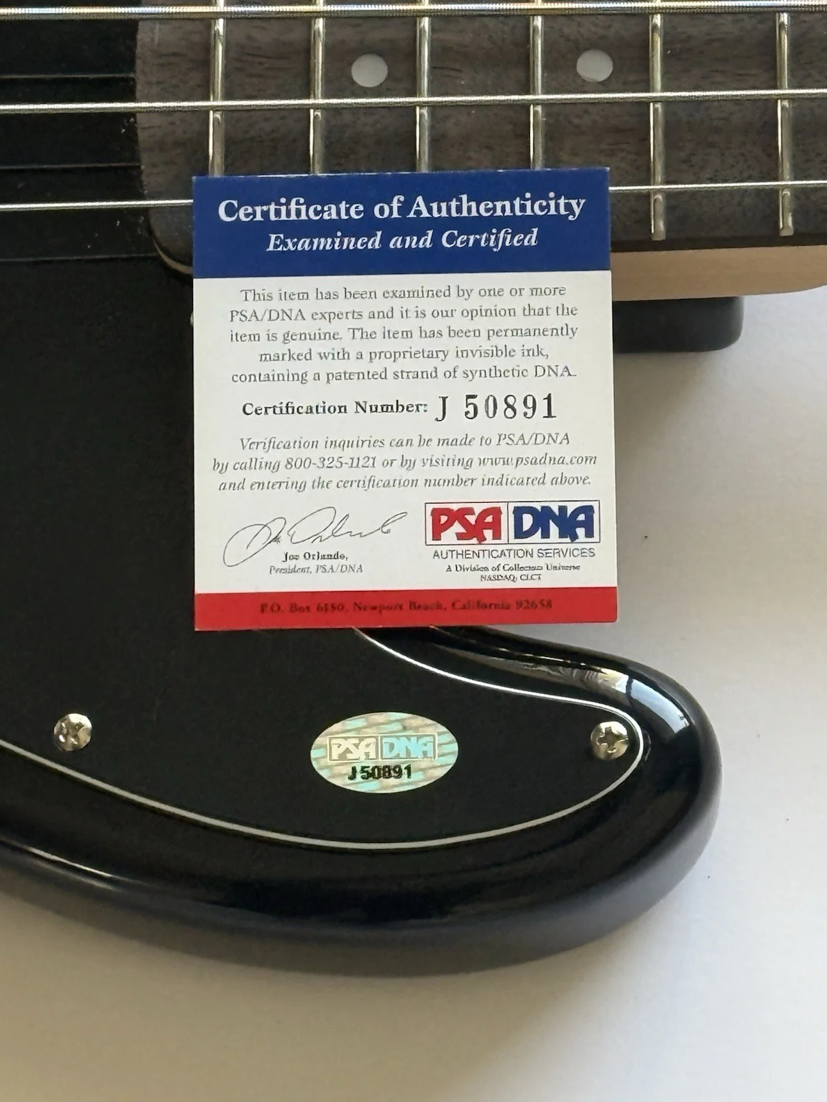 Roger Waters signed Fender Bass Guitar Pink Floyd with psa dna coa, image 4