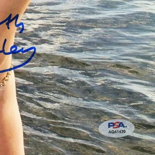 Elizabeth Hurley — ELIZABETH HURLEY Signed Autographed Modeling 11x14 Photo PSA/DNA #AQ41430, image 3
